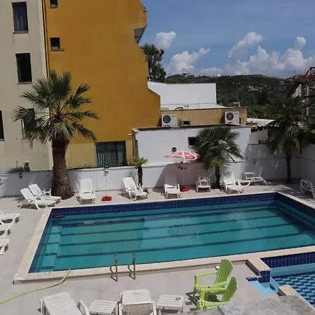 Lion Golem Durres Hotel Golem (Tirana)